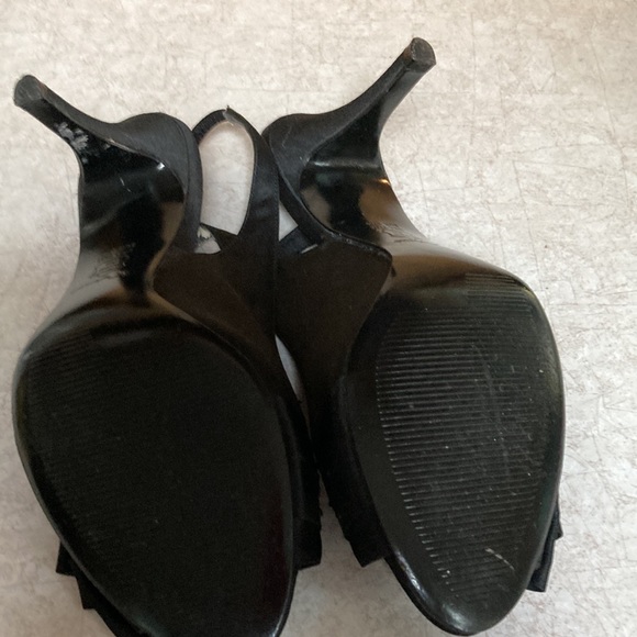 Classic black heels - Picture 4 of 4